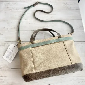 Archive Micro Plus in Wheat, Ocean Mint, Smoke