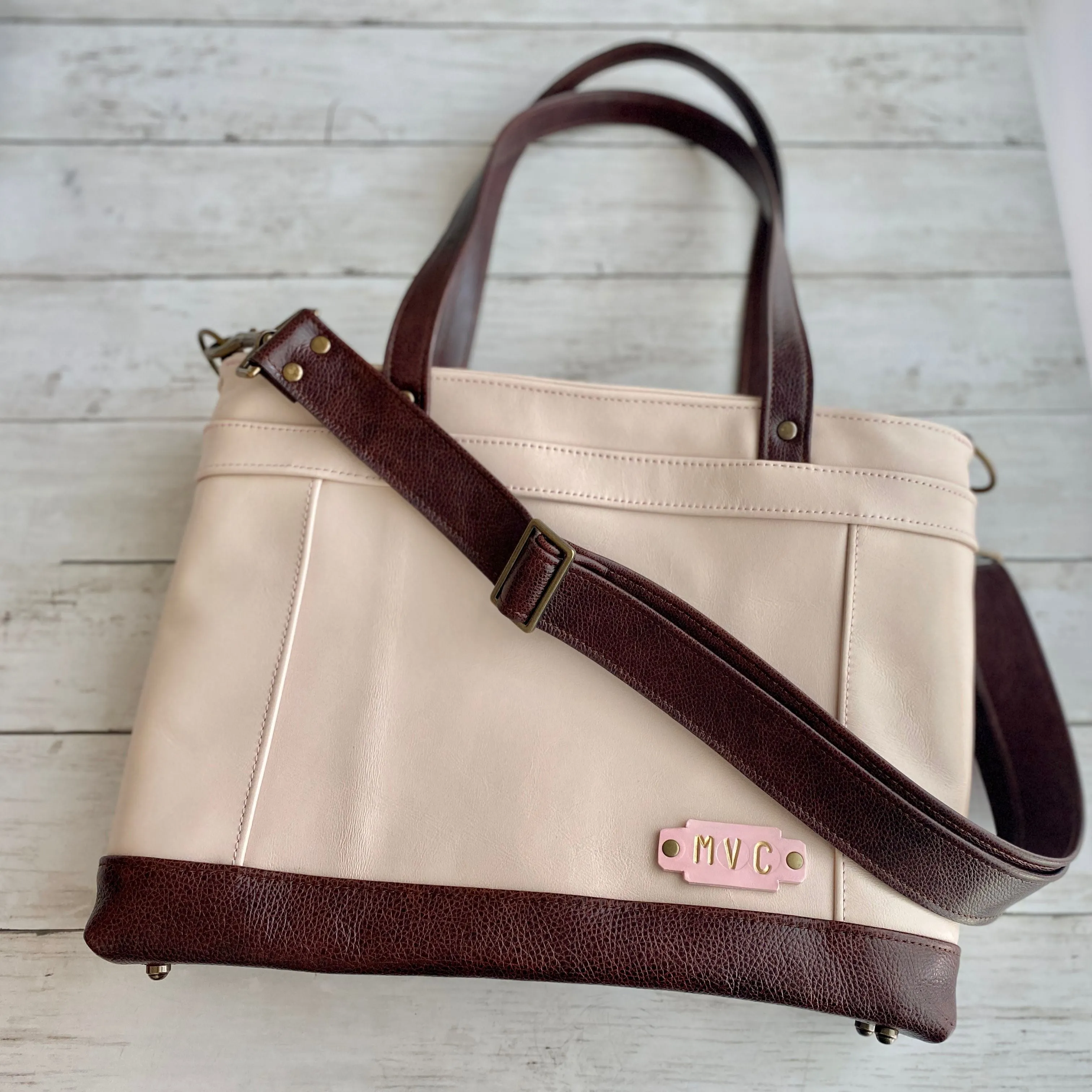 Archive Mini in Peony, Dark Roast