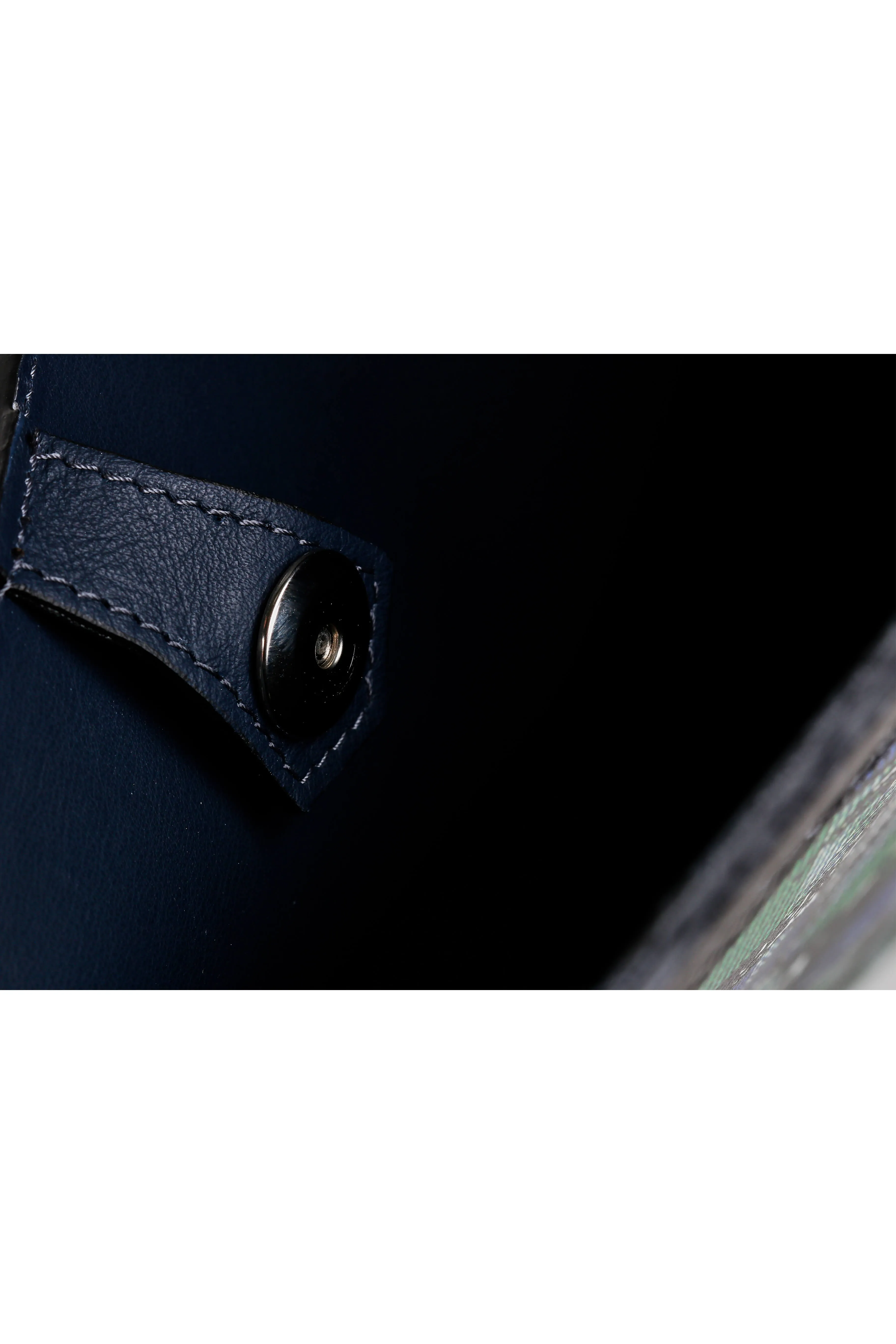 Beverly Soft Carbon Fiber Carry Bag