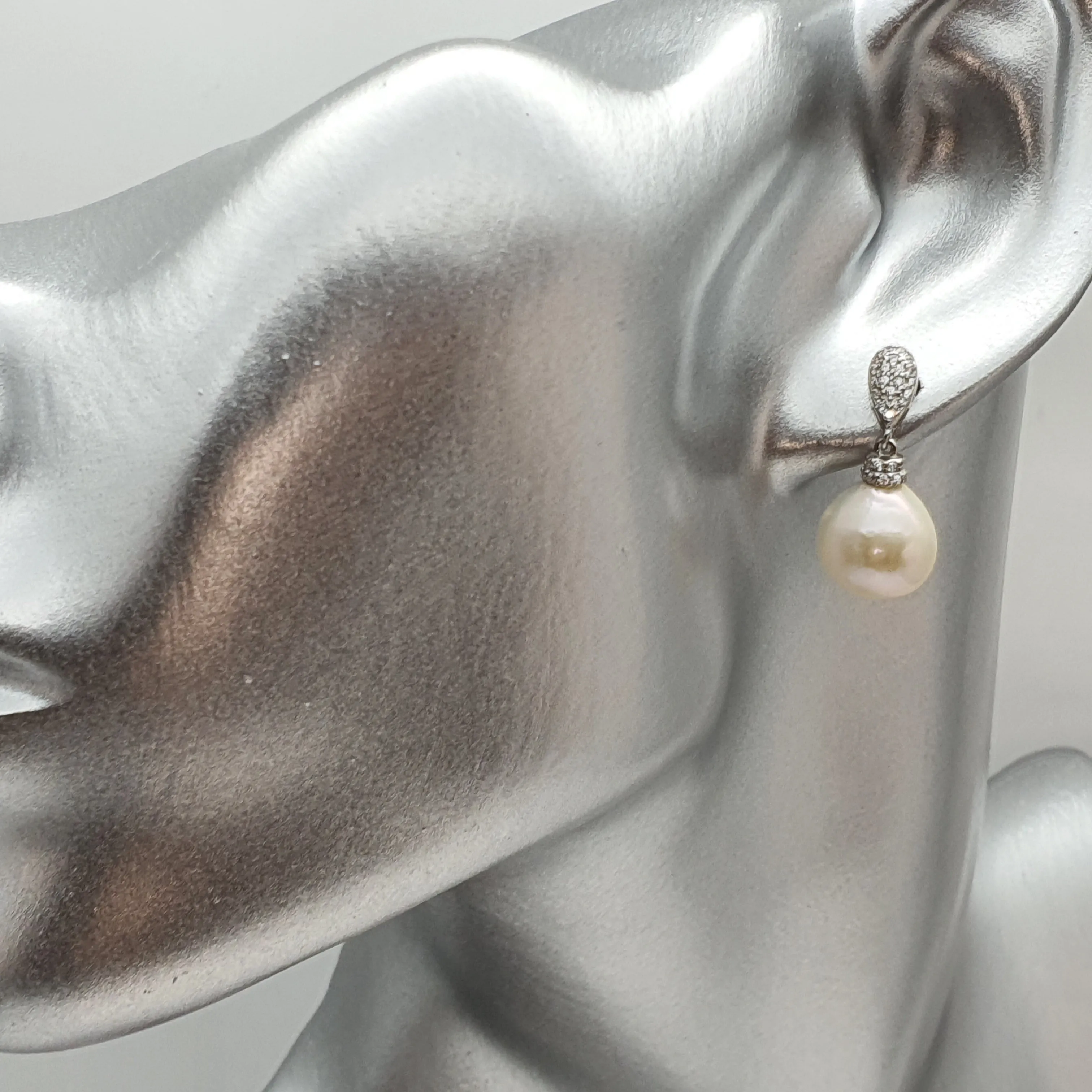 Edison Baroque Pearl luxurious Earrings, Sterling Silver