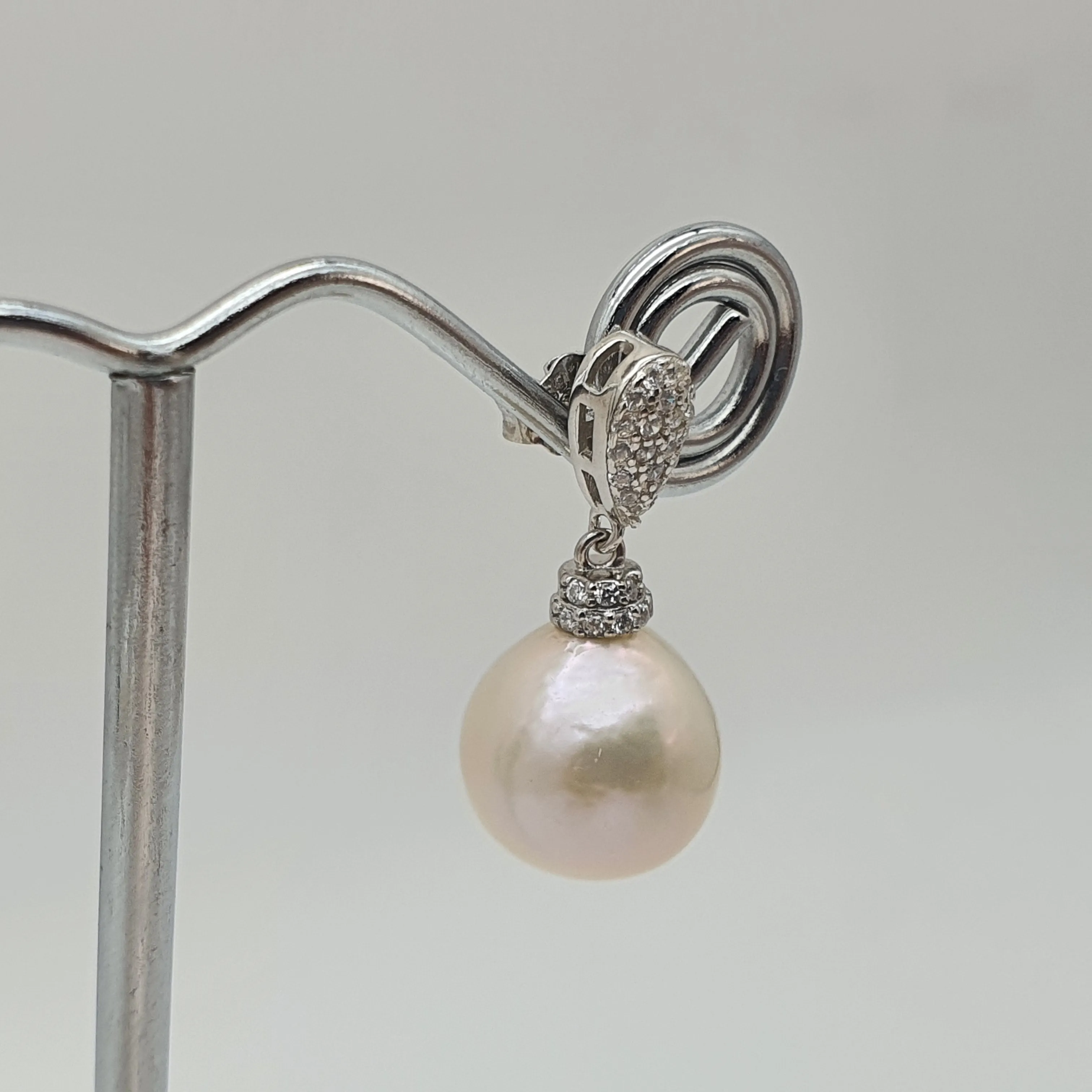 Edison Baroque Pearl luxurious Earrings, Sterling Silver