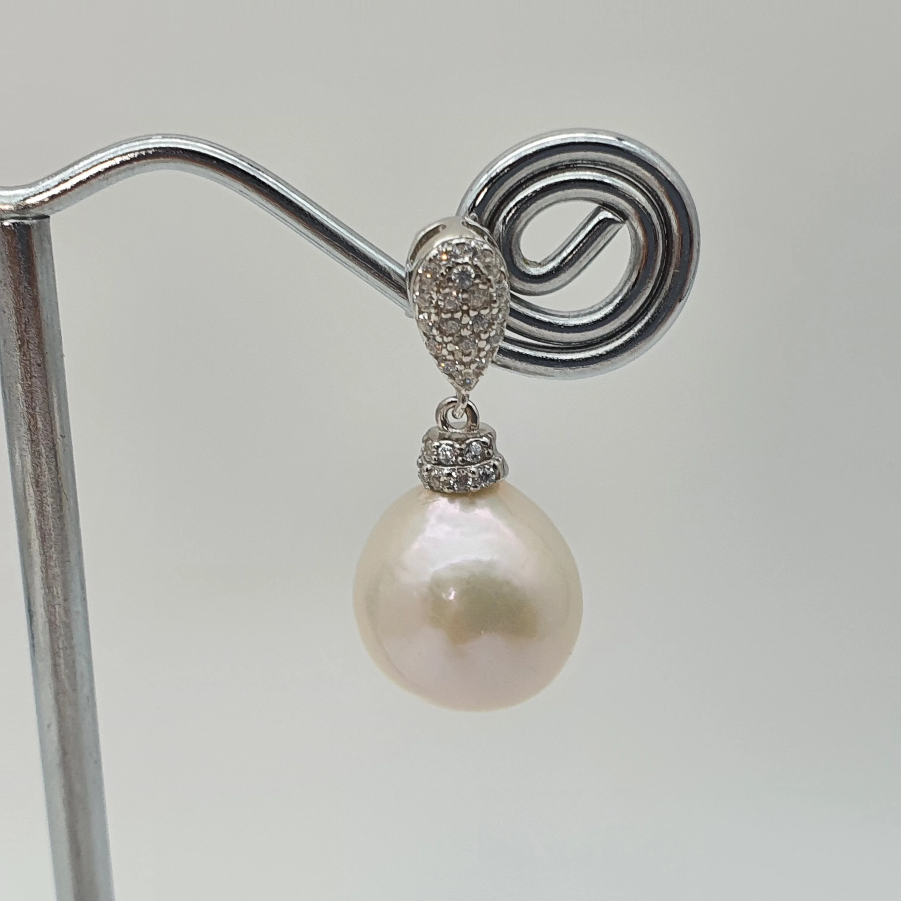 Edison Baroque Pearl luxurious Earrings, Sterling Silver