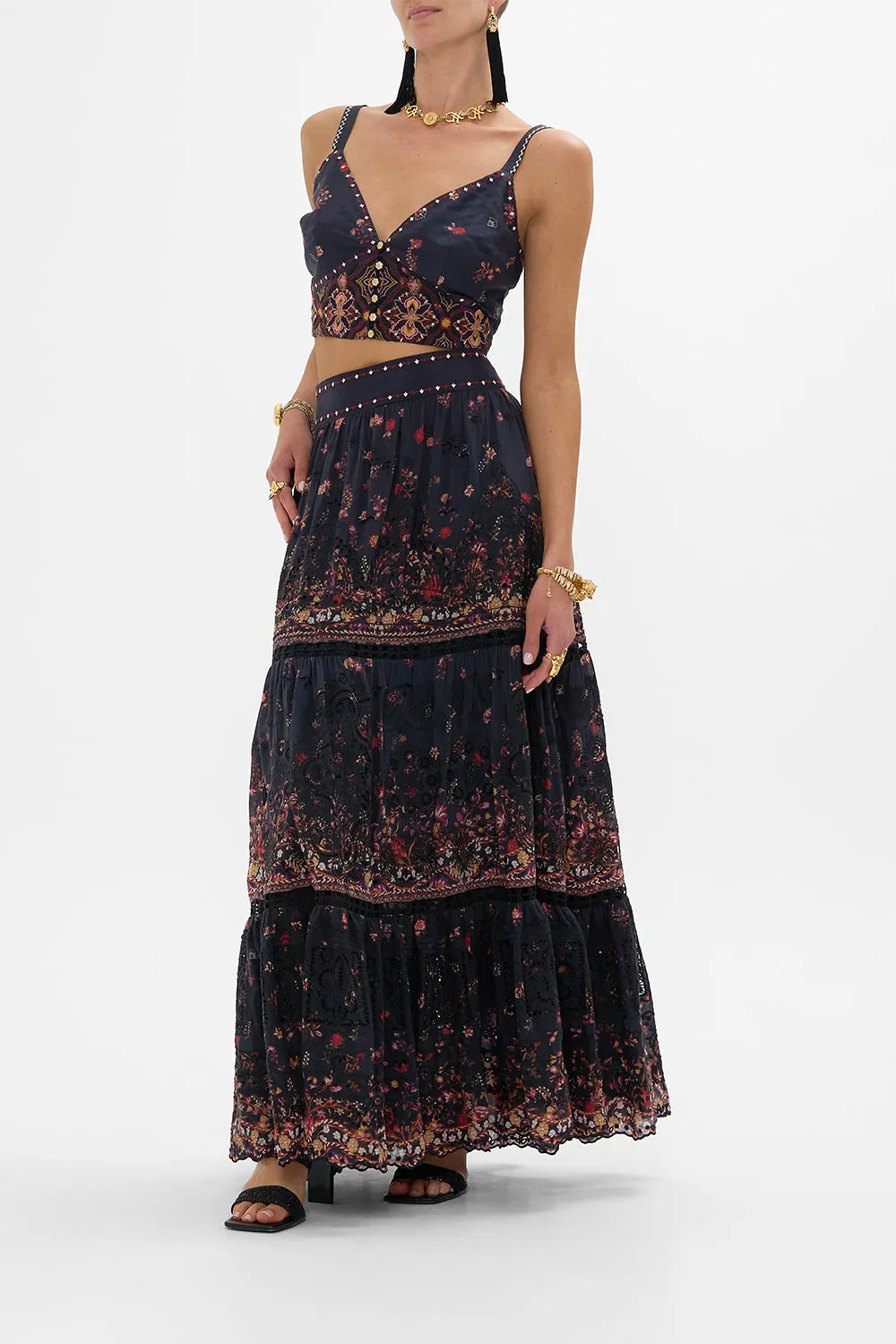 EMBROIDERED BRALETTE LOOM TO TOMB