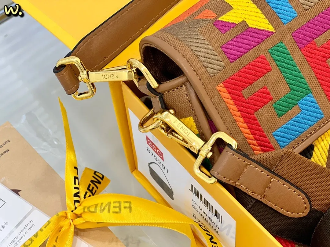 EN   Designer bags by Fendi 239