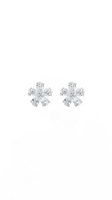 Floral White Gold Earrings with Diamonds