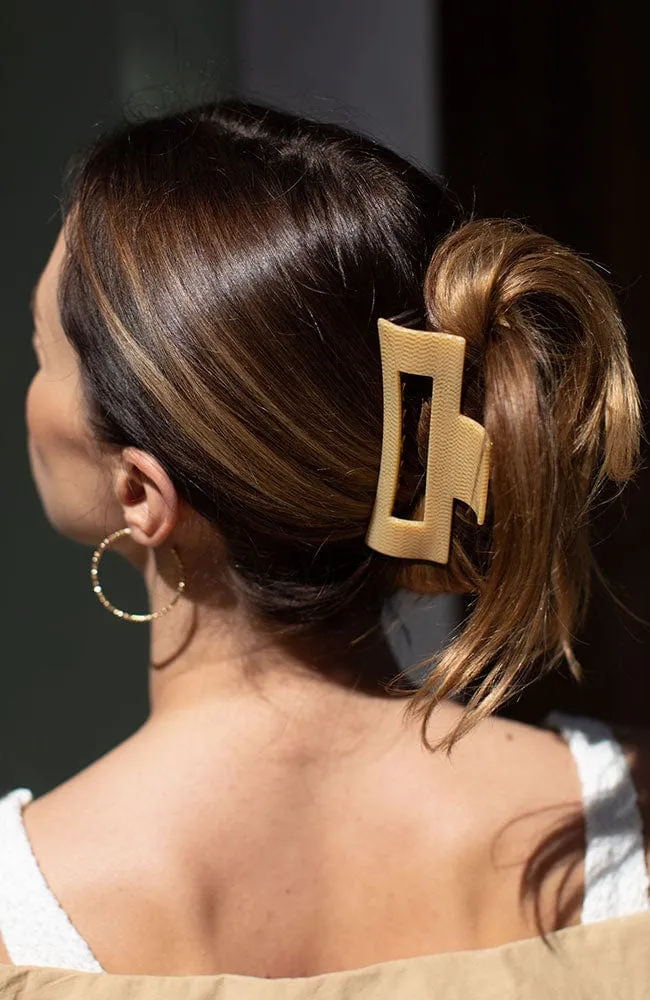 Large Cutout Rectangle Jaw - Straw