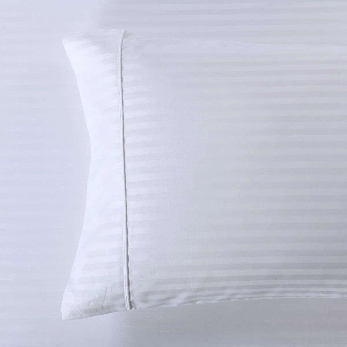 Luxurious 608 Damask Stripe Pillowcases - USA