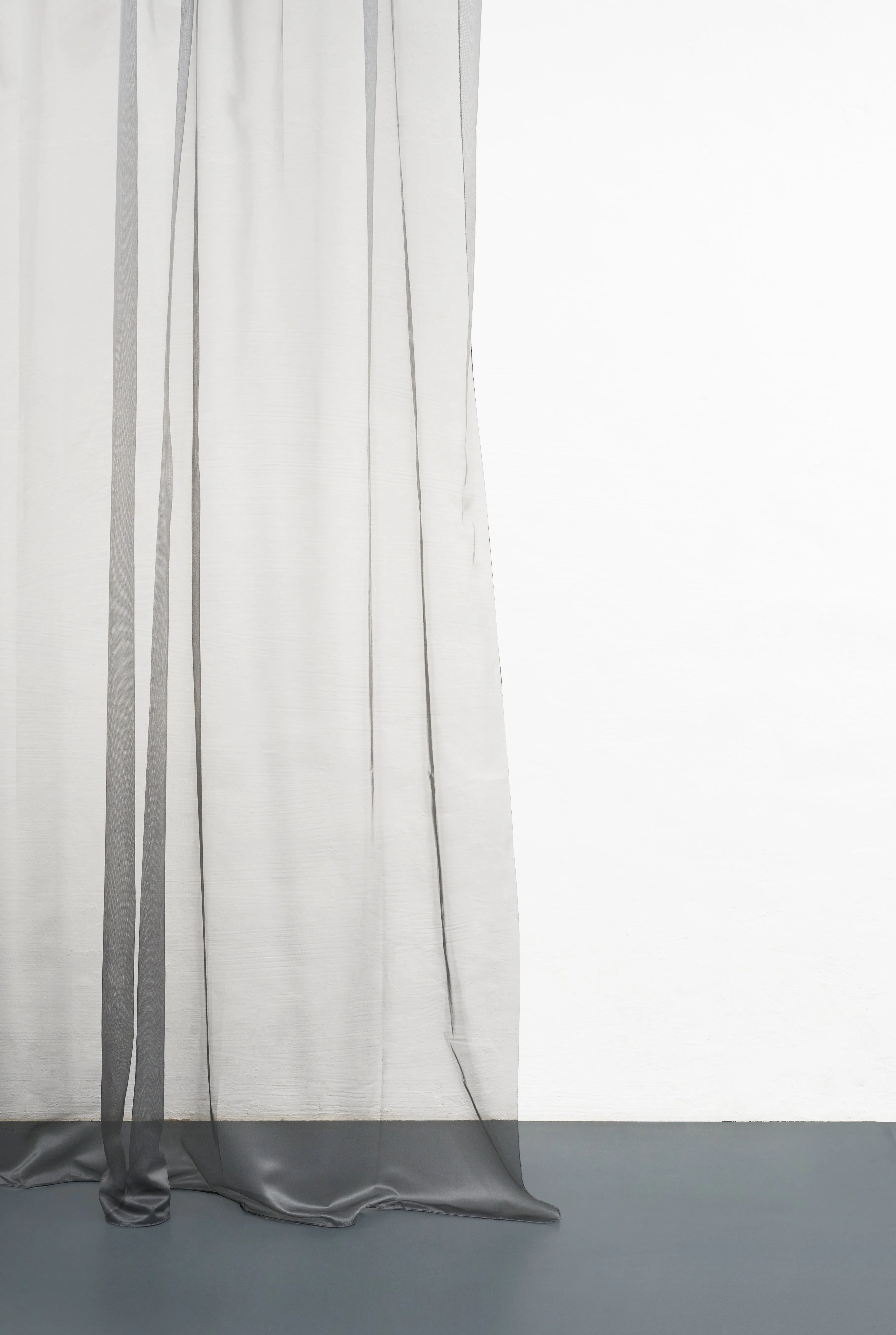 Metallic Sheer Curtains "Glamorous" in Steel Color