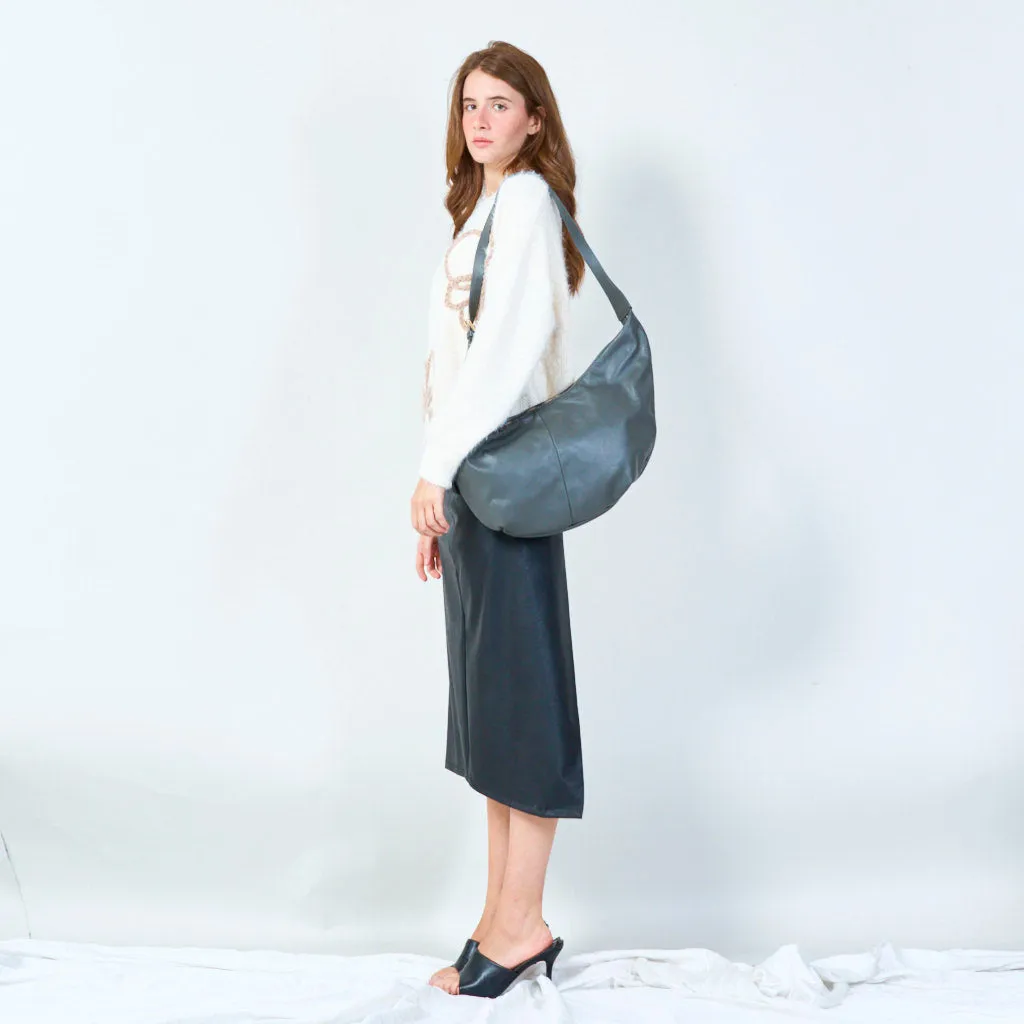 Sleek shoulder bag with minimalist design wholesale