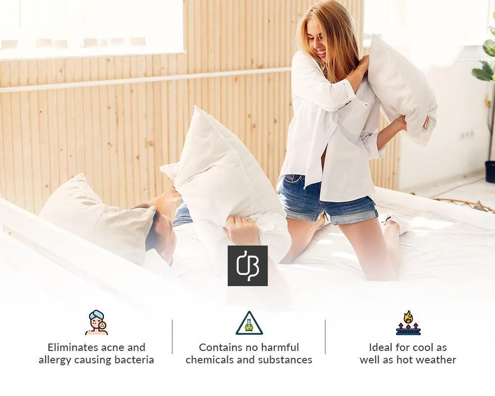 Soft luxurious moss - white contrast pillowcases
