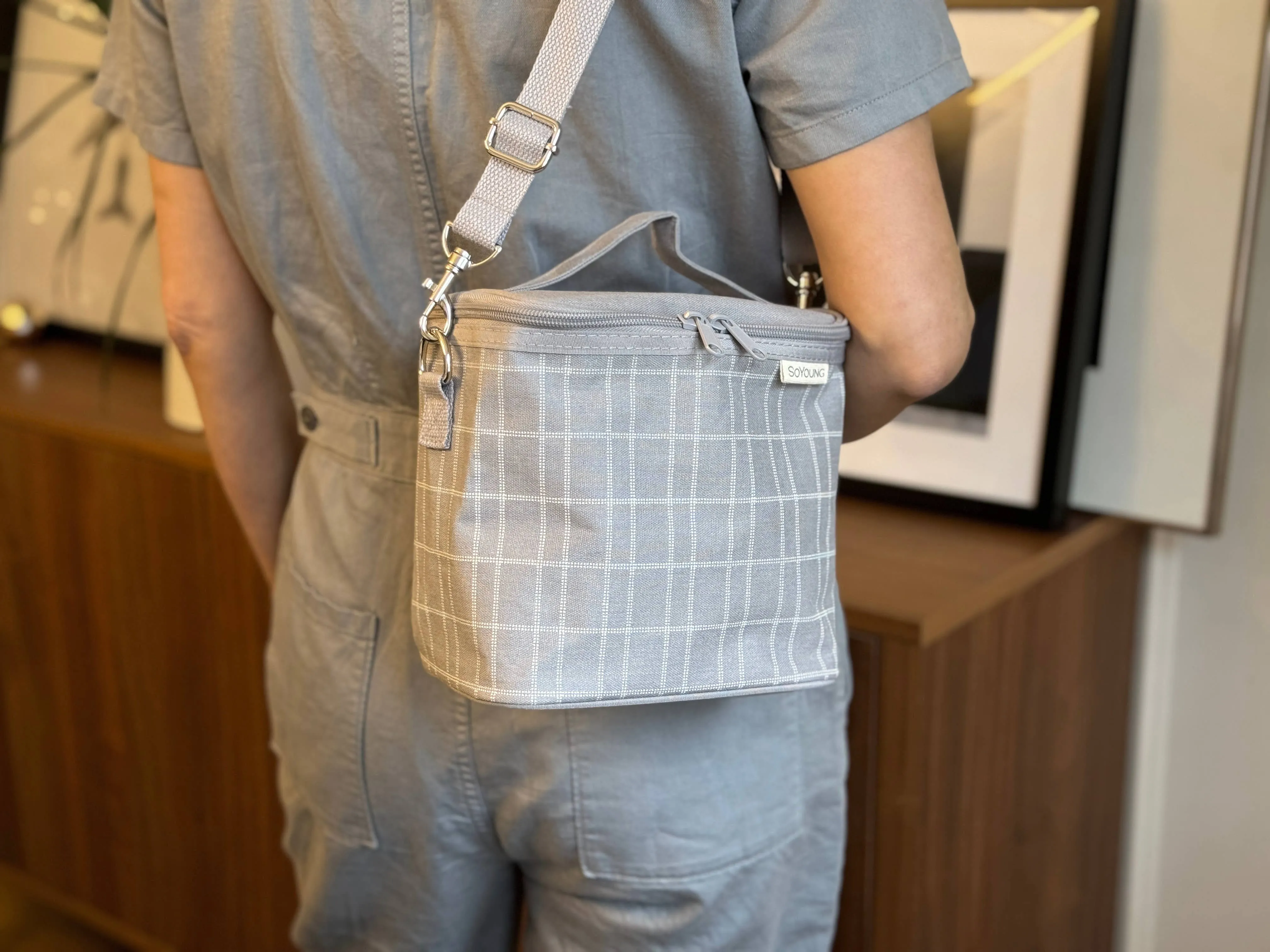 SoYoung - Light Grey Grid Petite Lunch Poche