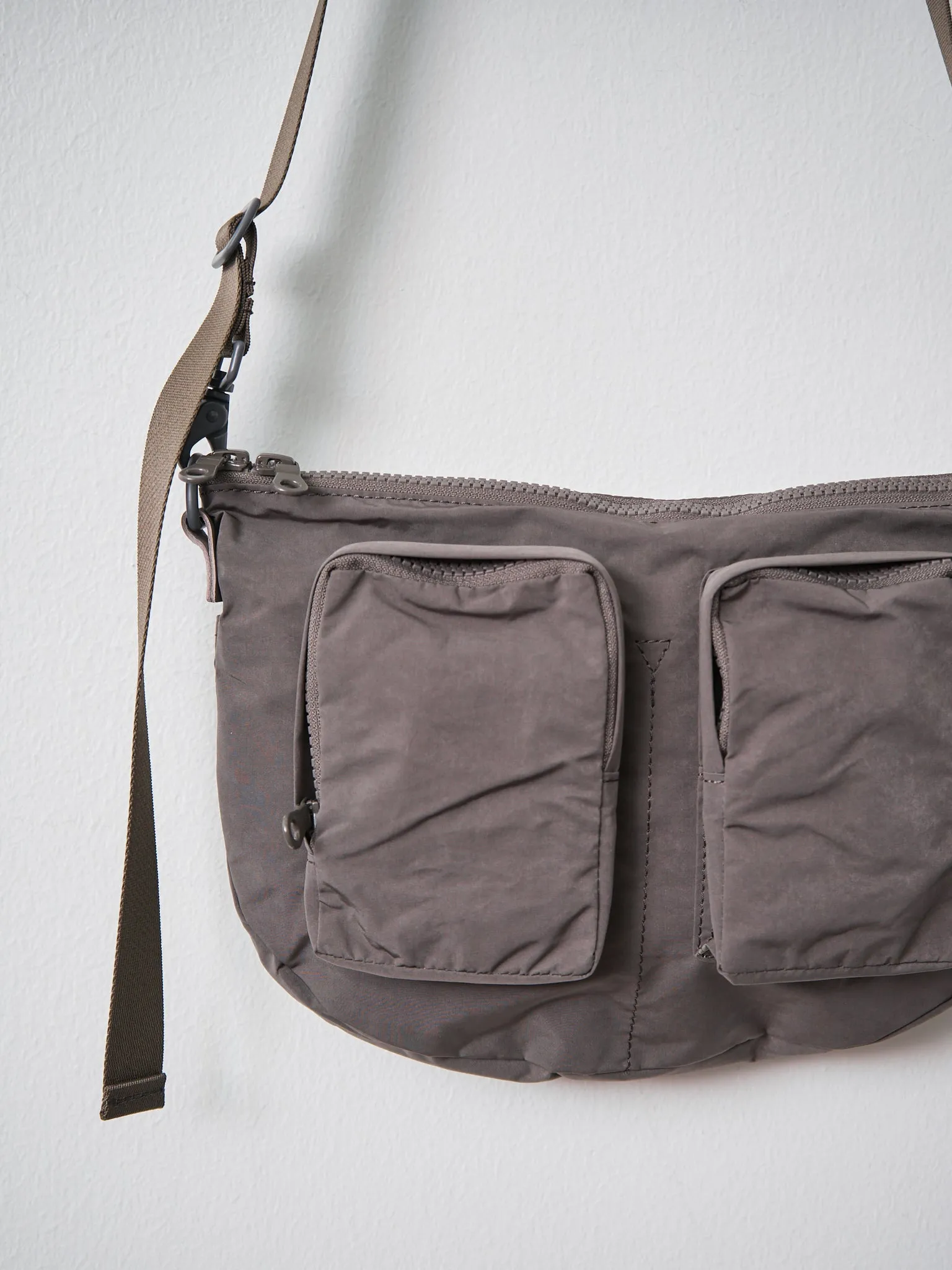 Split Yarn Bodybag Small - Gray