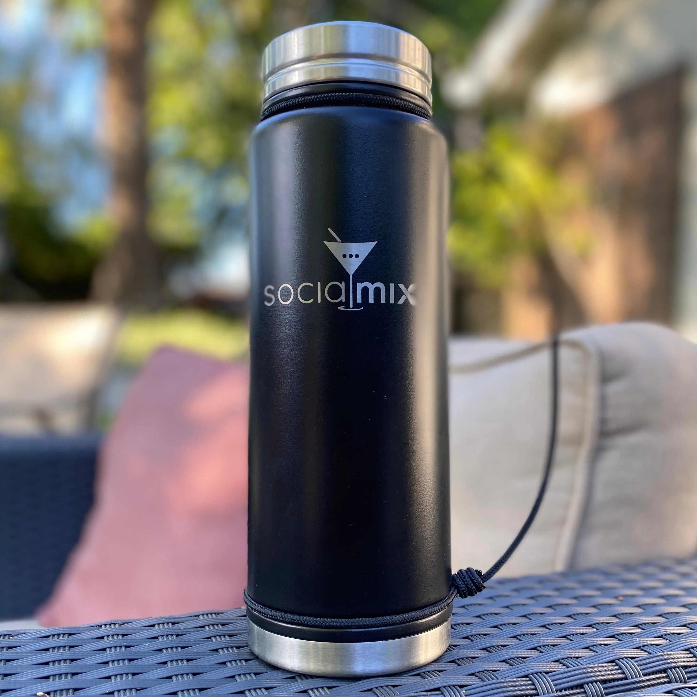 V12 Bottle