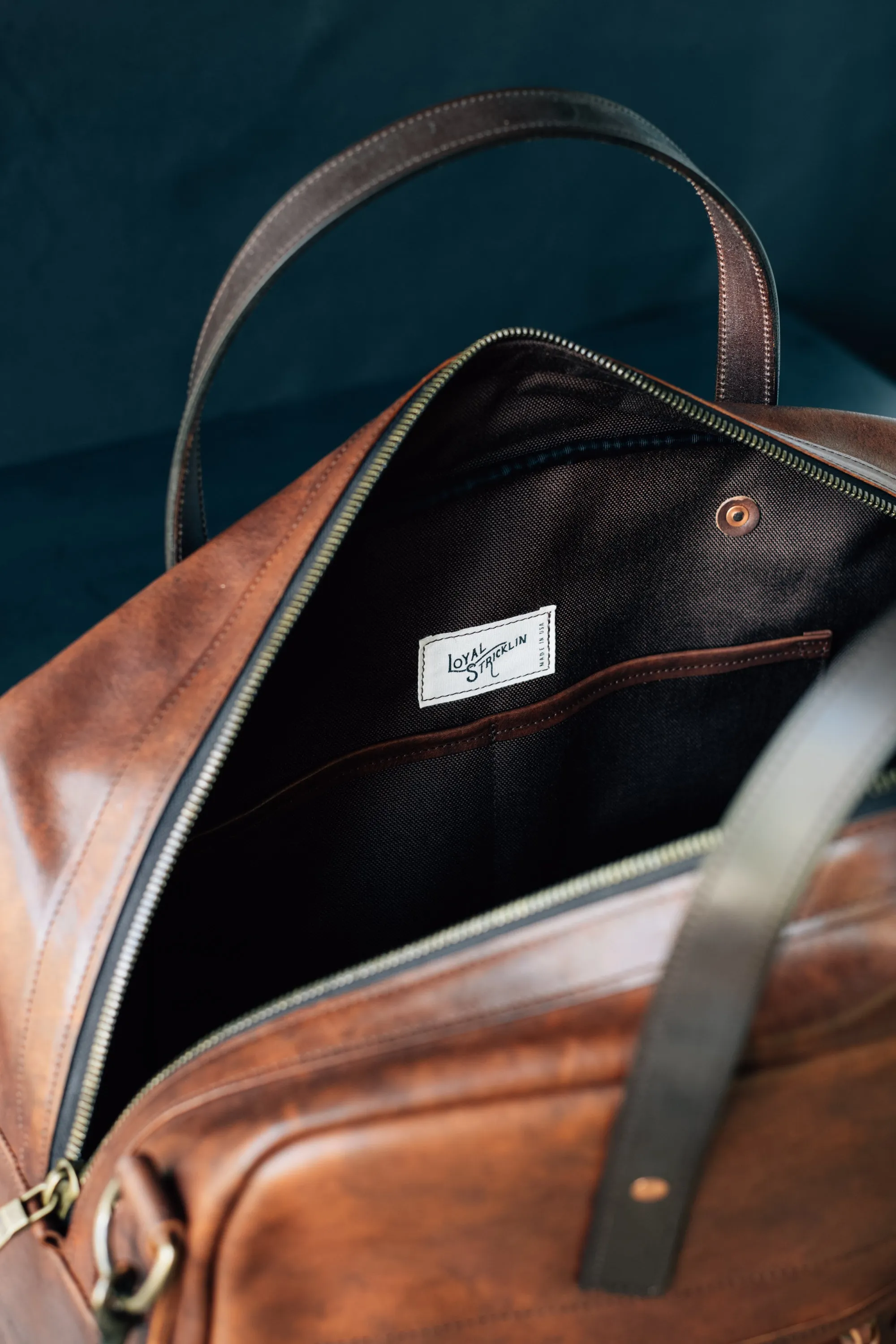 Weekender Duffle - Cognac Nemesis Leather - Christmas Delivery