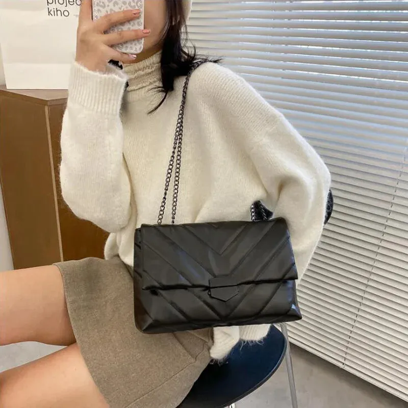 Women Casual Chain Crossbody Leather Messenger Bag